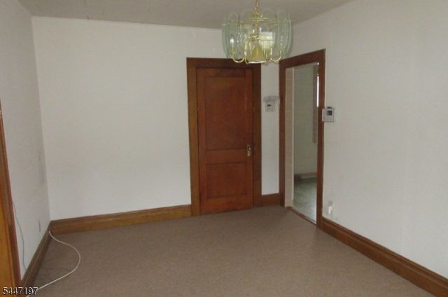 740 2Nd Ave, Lyndhurst Twp., NJ 07071