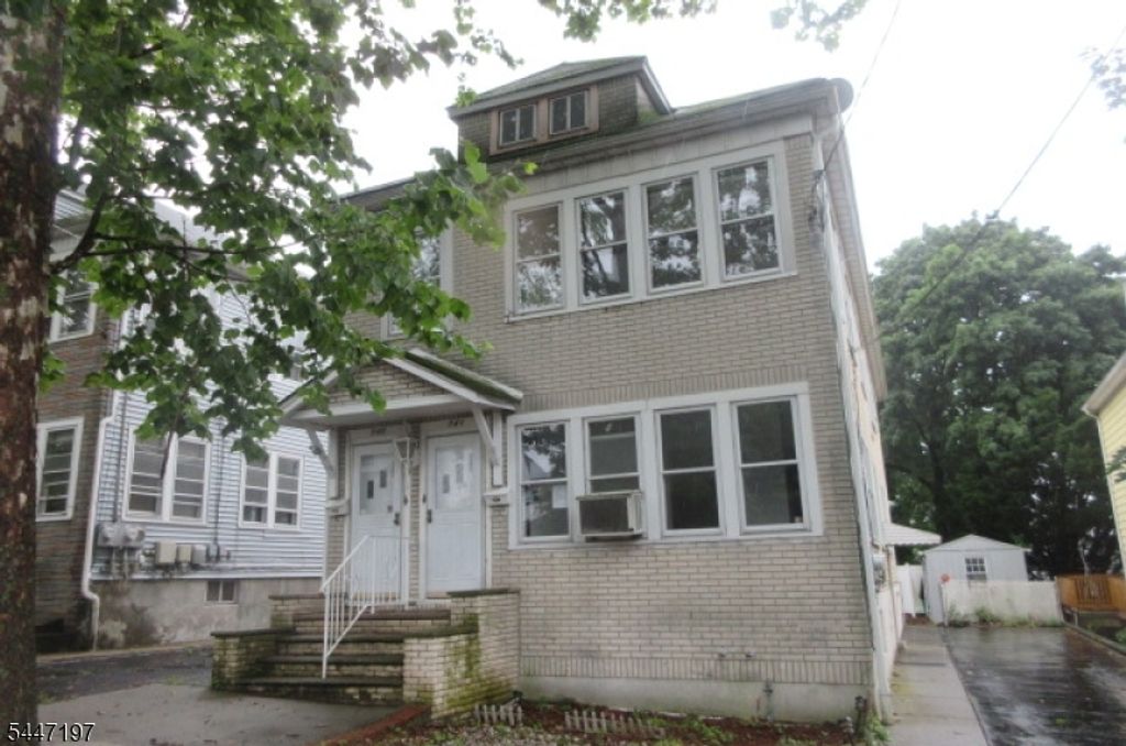 740 2Nd Ave, Lyndhurst Twp., NJ 07071
