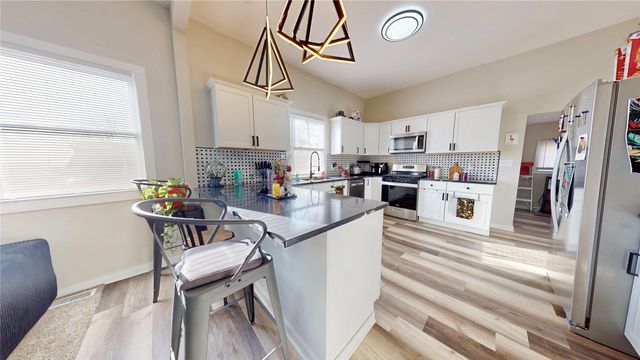 222 E Broadway Street, Colfax, IA 50054