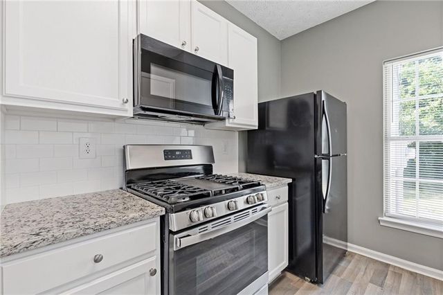 2566 Walden Lake Drive, Decatur, GA 30035