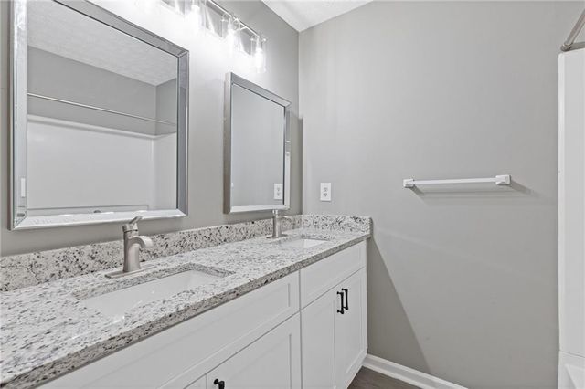 2566 Walden Lake Drive, Decatur, GA 30035