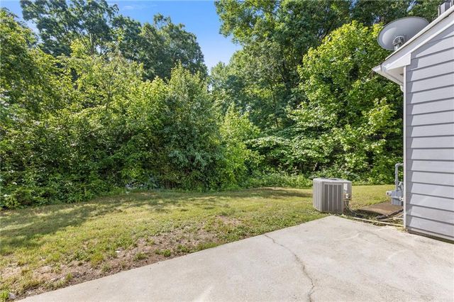 2566 Walden Lake Drive, Decatur, GA 30035