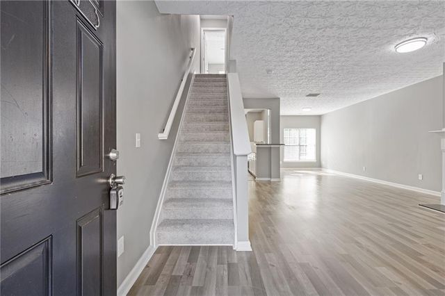 2566 Walden Lake Drive, Decatur, GA 30035