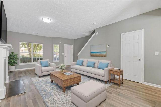 2566 Walden Lake Drive, Decatur, GA 30035