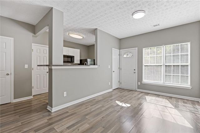 2566 Walden Lake Drive, Decatur, GA 30035