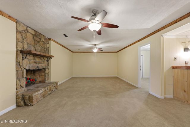 1117 Rain Tree Rd, Knoxville, TN 37923