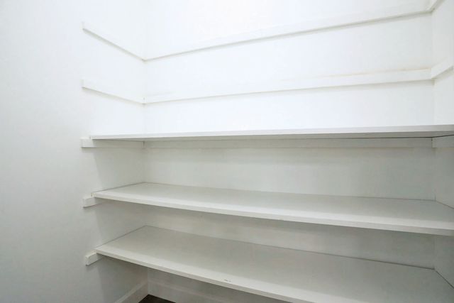 236 Deerpath Court B1, Schaumburg, IL 60193