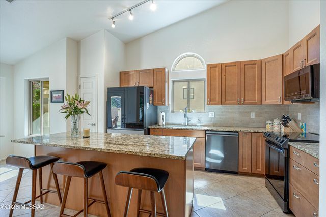 1460 E Desert Starling Lane, Tucson, AZ 85737