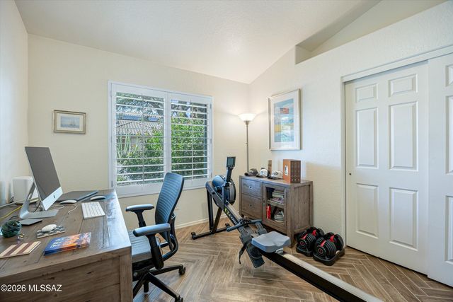 1460 E Desert Starling Lane, Tucson, AZ 85737