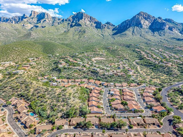 1460 E Desert Starling Lane, Tucson, AZ 85737