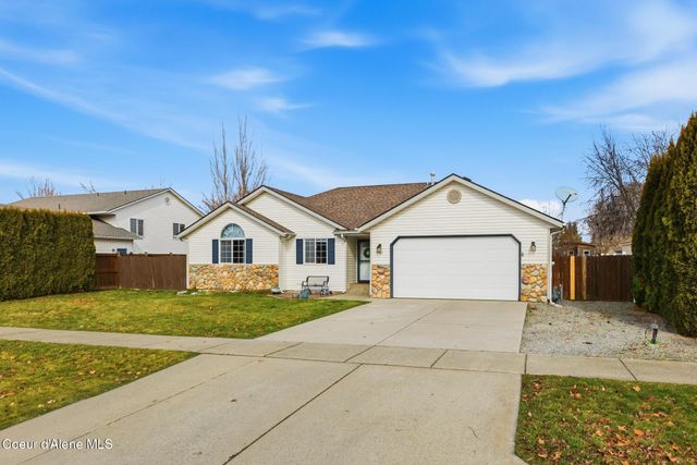 2981 W BROADMOORE DR, Hayden, ID 83835