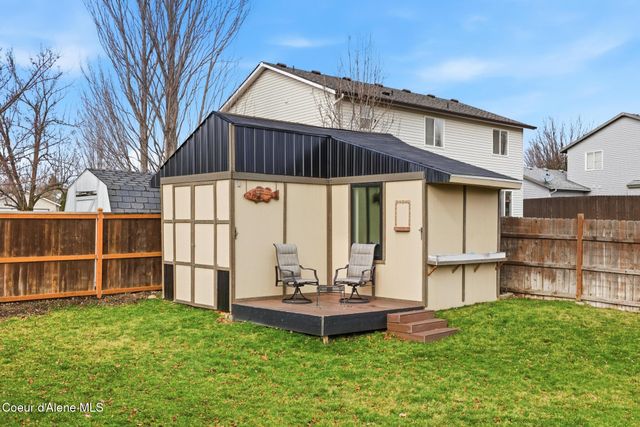 2981 W BROADMOORE DR, Hayden, ID 83835