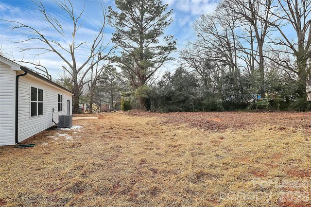 1110 Harvard Street, Monroe, NC 28112