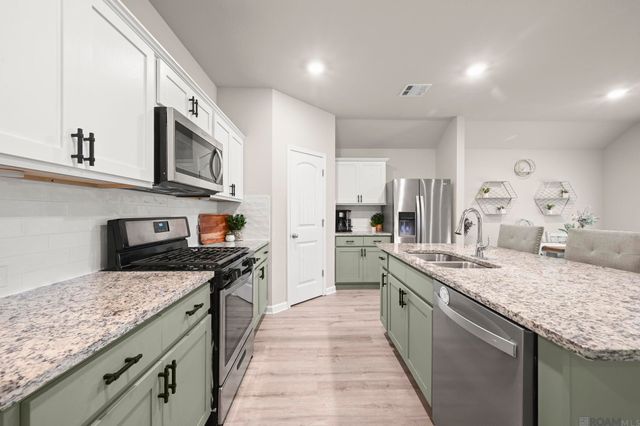 35488 Grovemont Dr, Denham Springs, LA 70706