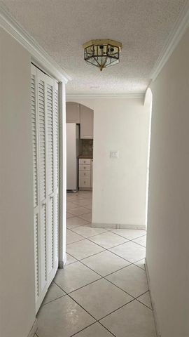 3015 N OCEAN Boulevard 14K, Fort Lauderdale, FL 33308