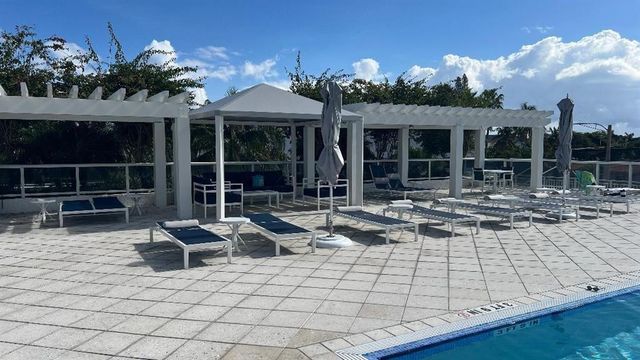 3015 N OCEAN Boulevard 14K, Fort Lauderdale, FL 33308