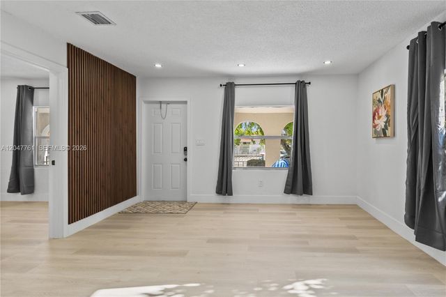171 W 13th Street 171, Hialeah, FL 33010