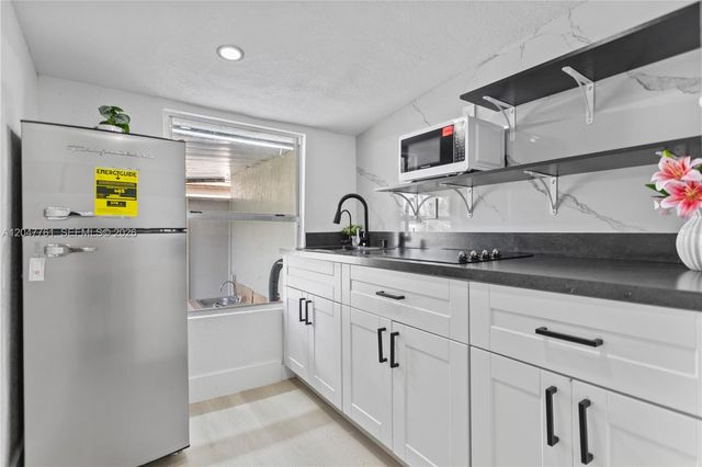171 W 13th Street 171, Hialeah, FL 33010