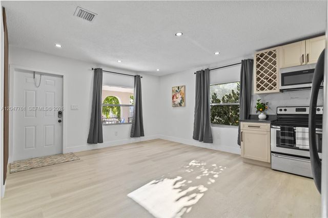 171 W 13th Street 171, Hialeah, FL 33010