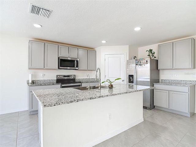 35668 DOVELAND DRIVE, Zephyrhills, FL 33541