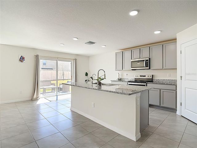 35668 DOVELAND DRIVE, Zephyrhills, FL 33541