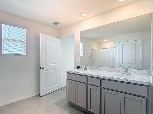 35668 DOVELAND DRIVE, Zephyrhills, FL 33541