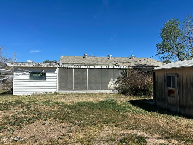 343 W ESSEX Road, Kearny, AZ 85137