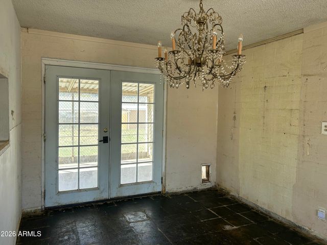 343 W ESSEX Road, Kearny, AZ 85137