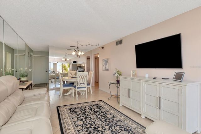 6357 BAHIA DEL MAR BOULEVARD 207, St Petersburg, FL 33715