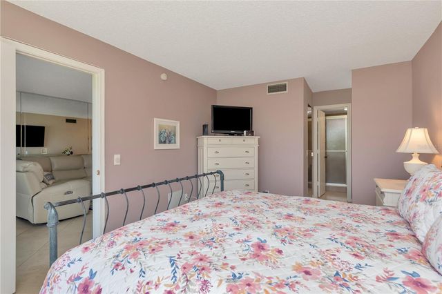 6357 BAHIA DEL MAR BOULEVARD 207, St Petersburg, FL 33715