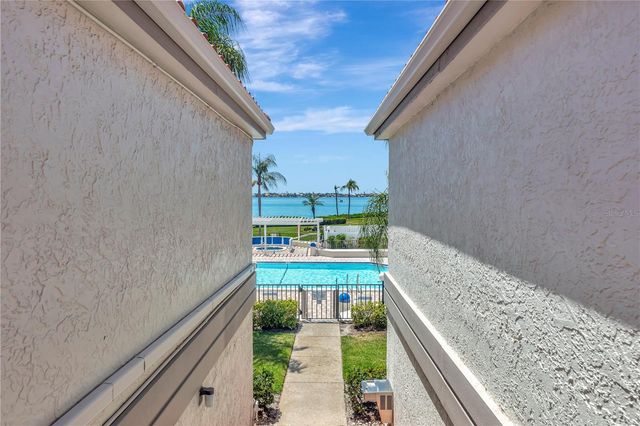6357 BAHIA DEL MAR BOULEVARD 207, St Petersburg, FL 33715