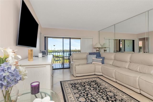 6357 BAHIA DEL MAR BOULEVARD 207, St Petersburg, FL 33715