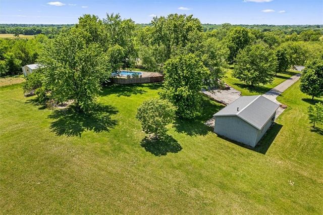 15813 Sugar Plum Road, Kearney, MO 64060