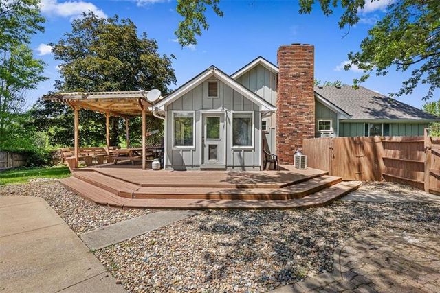 15813 Sugar Plum Road, Kearney, MO 64060