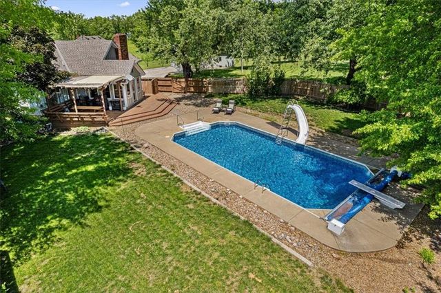 15813 Sugar Plum Road, Kearney, MO 64060