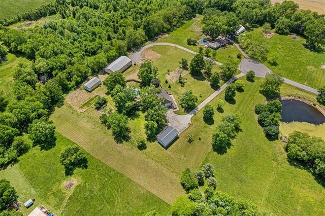 15813 Sugar Plum Road, Kearney, MO 64060