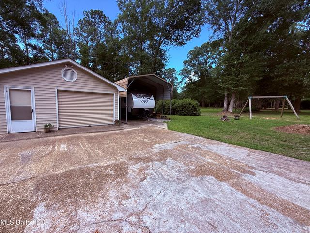 6324 Country Lane, Moss Point, MS 39562