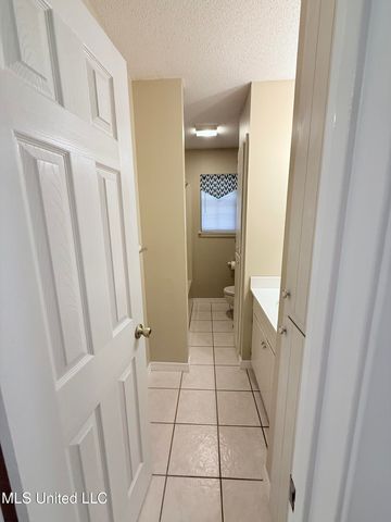 6324 Country Lane, Moss Point, MS 39562