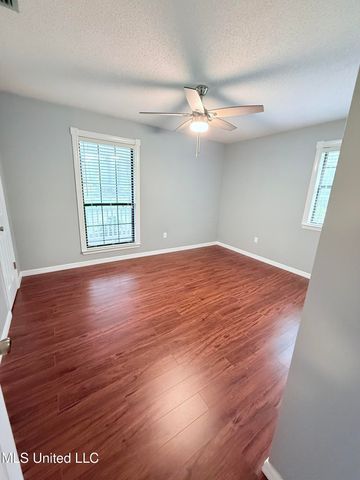 6324 Country Lane, Moss Point, MS 39562