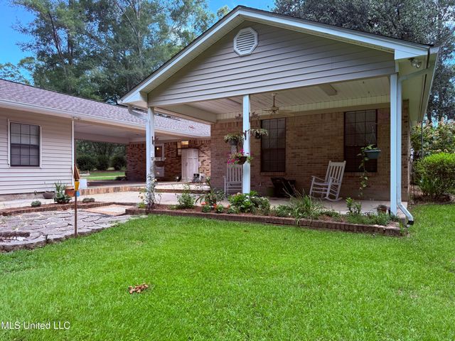 6324 Country Lane, Moss Point, MS 39562