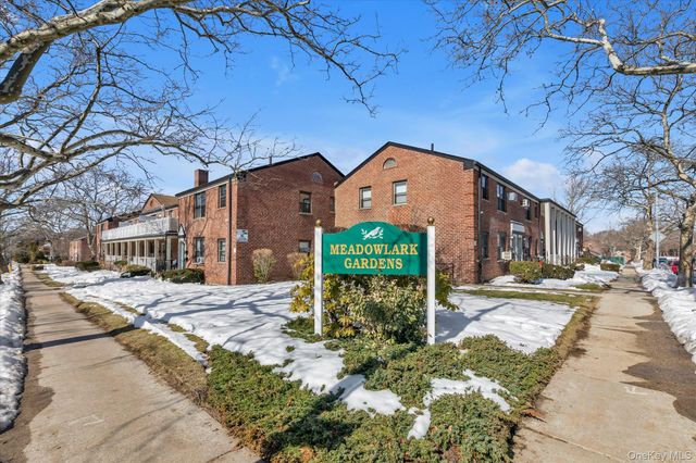 67-50 197th Street 1st Floor, Fresh Meadows, NY 11365