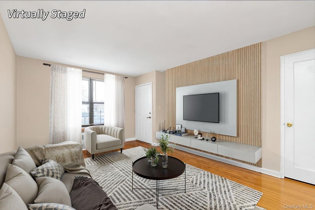 67-50 197th Street 1st Floor, Fresh Meadows, NY 11365