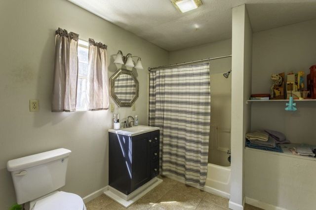 218 River Rd Road, Hardy, AR 72542