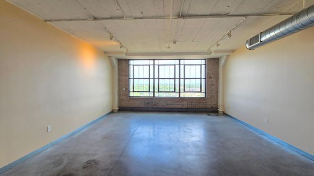2929 Chicago Avenue 902, Minneapolis, MN 55407