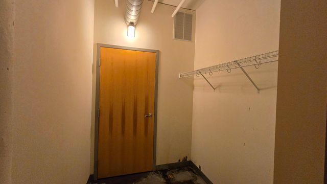 2929 Chicago Avenue 902, Minneapolis, MN 55407