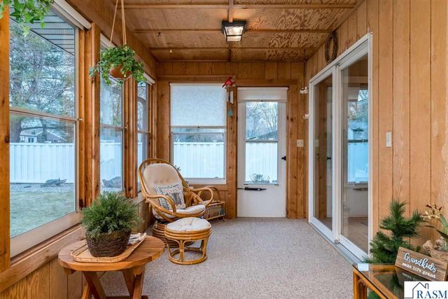 1536 James Drive, North Mankato, MN 56003