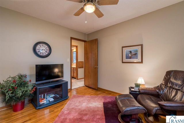 1536 James Drive, North Mankato, MN 56003