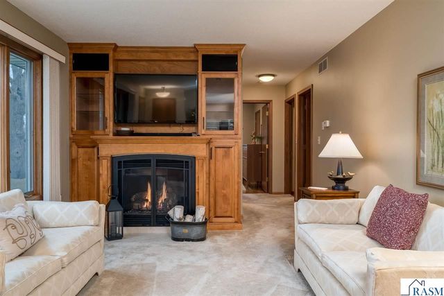 1536 James Drive, North Mankato, MN 56003