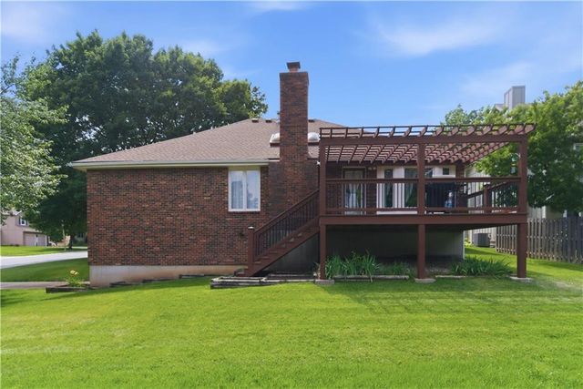 8533 Constance Street, Lenexa, KS 66215