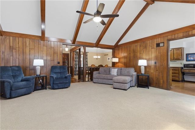 8533 Constance Street, Lenexa, KS 66215